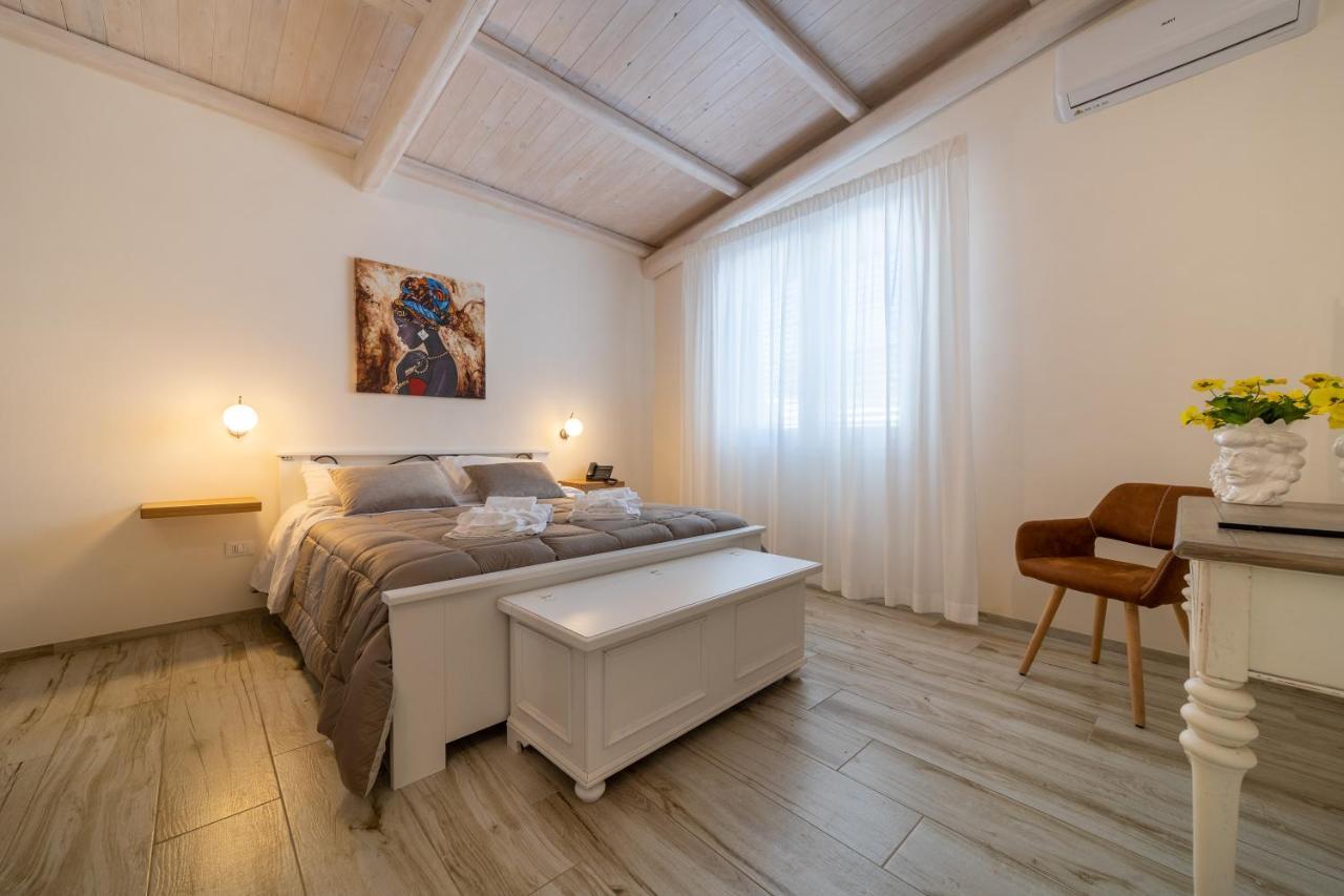 Villa White Luxury Residence Марсала Экстерьер фото